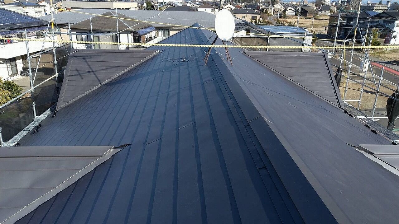 新築・住宅屋根瓦棒竪ハゼ工事